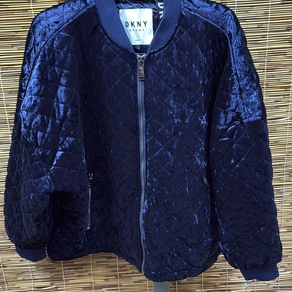 DKNY Womens Crushed Velvet Down Jacket Size M - Picture 1 of 2